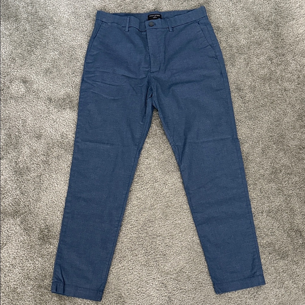 Banana Republic Men's Chinos in Deep Blue